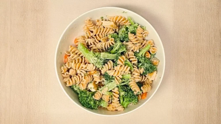 California Chicken Cafe Broccoli Pasta Salad Recipe